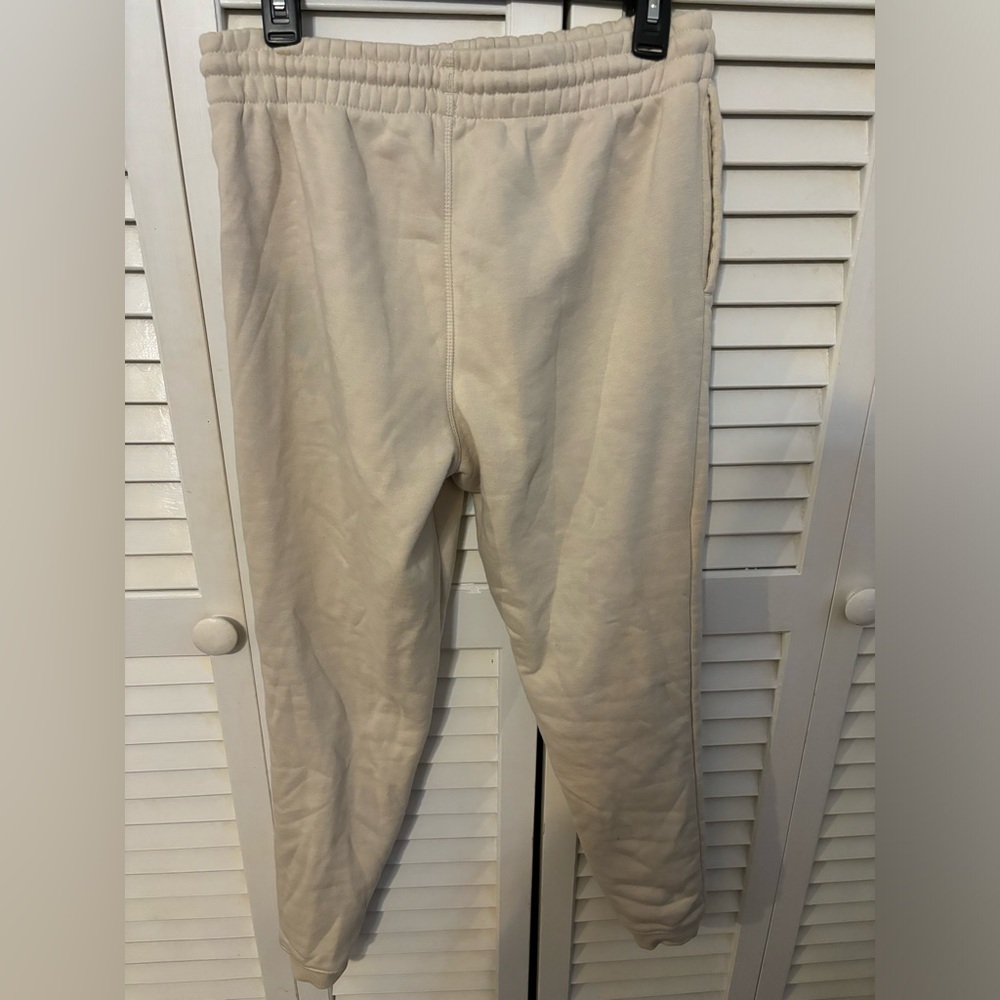Sweatpants - Picture 4 of 4